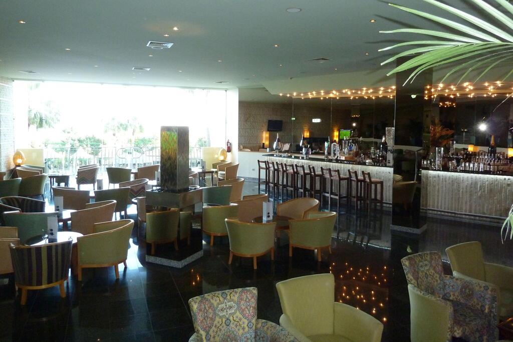 Lobby Hotel Baia Grande