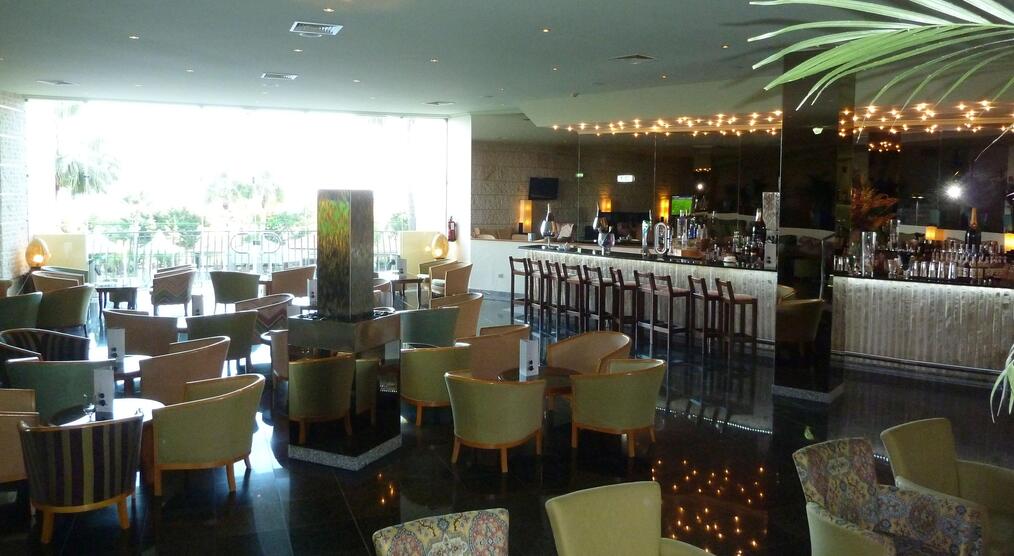 Lobby Hotel Baia Grande