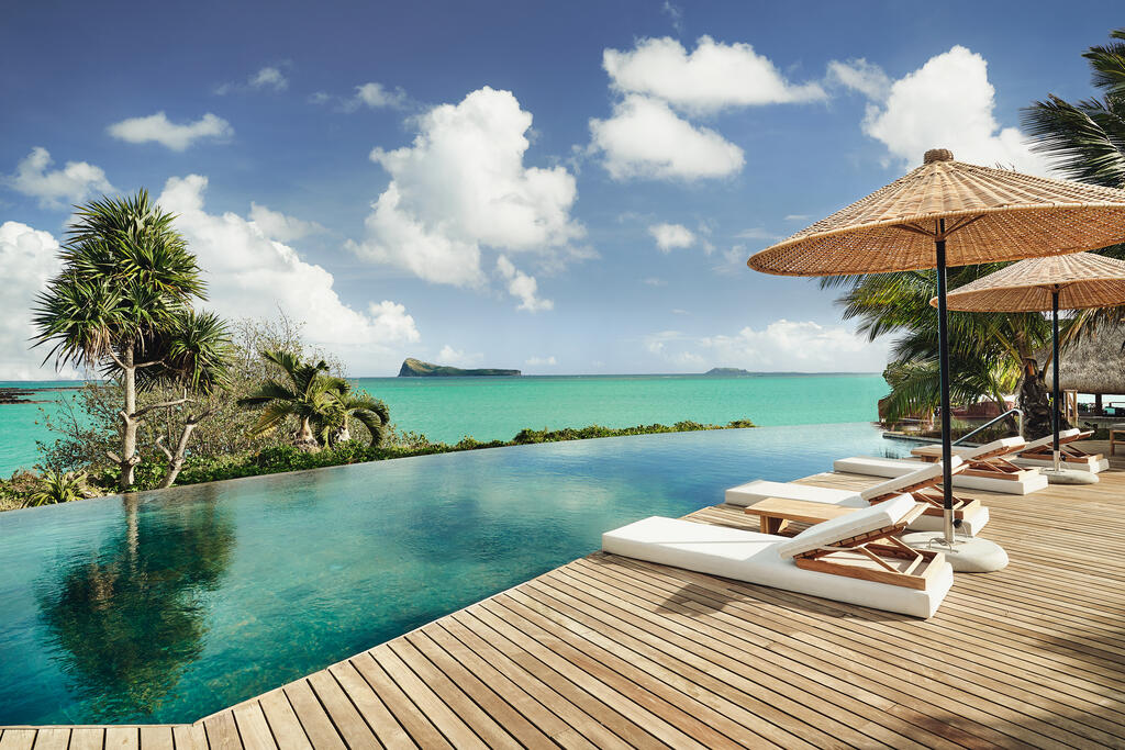 Infinity Pool